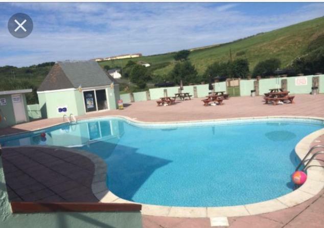 Take Me To The Beach At J&S Caravan Holidays Newquay Bay Resort Saint Columb Minor Esterno foto